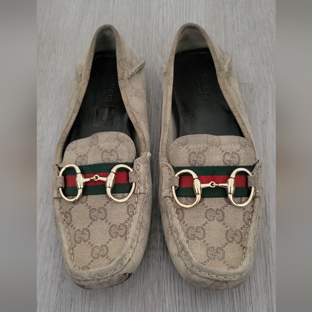 Authentic Gucci slip-on loafer/driver